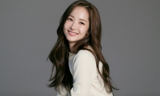 Mỹ nữ Park Min Young: 'Dao kéo' lại đẹp tự nhiên đến khó tin