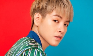 Đức Phúc cá tính, thời thượng với toàn đồ hiệu xa xỉ