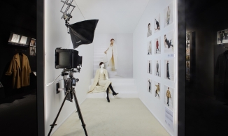 Chụp hình thời trang đẹp 'xuất thần' với những tips này