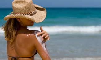 Học cách sử dụng kem chống nắng hiệu quả của phụ nữ Hàn