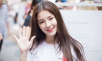 Nancy lột xác từ 'eo bánh mì' đến 'mình hạc xương mai' diện gì cũng đẹp