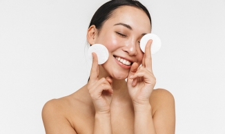 5 loại nước tẩy trang tốt không gây kích ứng da giá bình dân