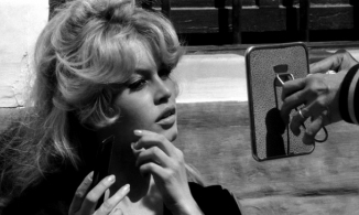 Tóc mái xoăn của những năm 70 đang dậy sóng trở lại