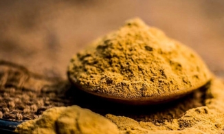 Cách sử dụng đất sét Multani Mitti cho da nhờn hiệu quả