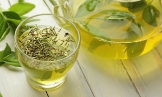 Giảm cân bằng trà: Hiệu quả nhưng cần lưu ý