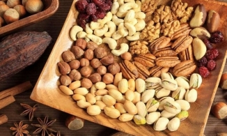 Chế độ ăn giảm cân với các loại hạt ít carbs nhất