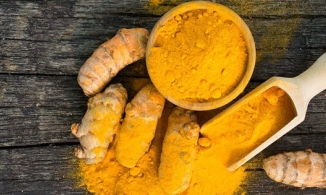 5 cách trị mụn bằng nghệ: Sức mạnh của dược liệu chân phương