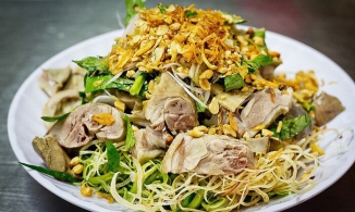 Đến hẻm ẩm thực 606 ở quận 10 nếm đủ món ngon chỉ từ 2 ngàn đồng