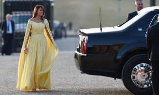 Choáng ngợp với tủ đồ triệu đô của bà Melania Trump