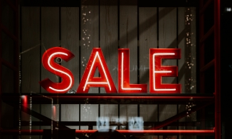 Không để cháy túi nhờ bí quyết mua sắm thông minh ngày lễ độc thân