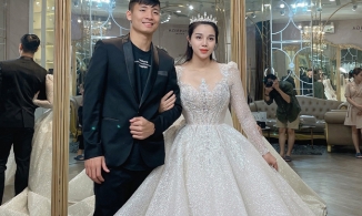 Hôn thê của cầu thủ Bùi Tiến Dũng sẽ mặc váy cưới gần 100 triệu đồng 