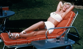 Bước đi nhỏ chinh phục cả thế giới lớn của bikini