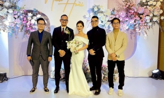 Phá cách đủ rồi, MC Thu Hoài lựa chọn phong cách dịu dàng trong ngày cưới