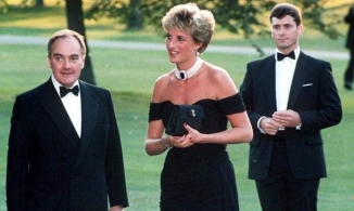 Bí ẩn đằng sau chiếc váy đen trễ vai của công nương Diana