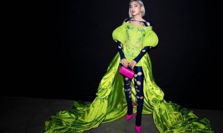 Châu Bùi hóa “trà xanh” trên thảm đỏ WeChoice Award