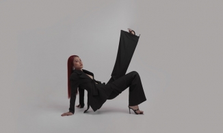 Hoa hậu Tiểu Vy trở thành gương mặt trang bìa cho tạp chí thời trang Pháp