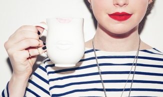 Trang điểm 101: Cách tô son đẹp cho từng dáng môi  