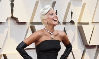 Trước thềm Oscar 2021: Ngắm nhìn 7 món trang sức ấn tượng nhất thảm đỏ