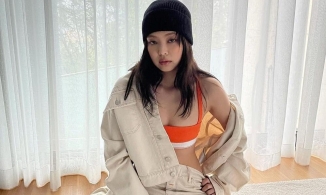 Jennie BLACKPINK tung ảnh quảng cáo nội y khiến dân tình 'no mắt'