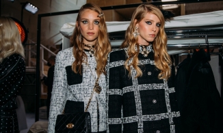 Chanel Cruise 2022: Khi Coco theo đuổi phong cách Punk 