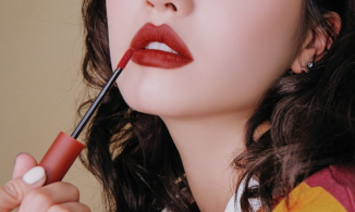 Hết tiền muốn mua son thì nghía ngay những thỏi son nội địa Trung giá chưa tới 100k 