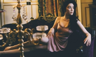 Ở nhà giãn cách càng tạo cơ hội cho Lý Nhã Kỳ ăn kiêng, sống ảo 