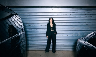 Thư Kỳ quyến rũ trong sự kiện Betty Catroux Yves Saint Laurent 