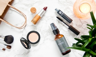 Waterless Cosmestics là gì và 6 thuật ngữ làm đẹp liên quan đến môi trường 