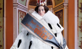 Viktor & Rolf Haute Couture Thu Đông 2021: Lạc vào thế giới thần tiên