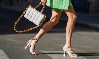 2 kiểu sandals không chỉ đẹp mà còn có khả năng hack dáng đỉnh cao 