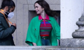 Rò rỉ những bộ cánh đầu tiên trong Emily in Paris 2