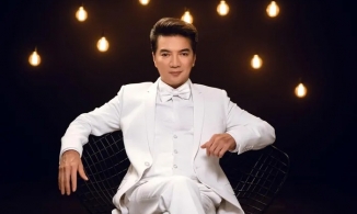 Đàm Vĩnh Hưng đam mê những bộ đồ 'ton sur ton'