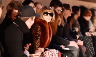 Làm thế nào để tham gia tuần lễ thời trang? 