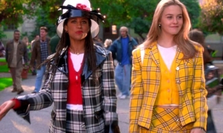 Bộ trang phục nữ sinh nổi tiếng nhất thế giới được Phí Phương Anh cosplay