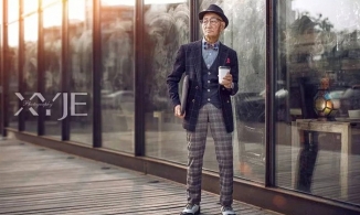 Cụ ông nông dân 85 tuổi thay đổi hoàn toàn trong những bộ suit đẳng cấp