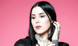 Kat Von D và Paris Hilton từng bị tra tấn tinh thần ở trường nội trú đắt đỏ