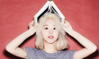 Chaeyoung (TWICE) bị lộ ảnh hẹn hò với bạn trai hơn nhiều tuổi