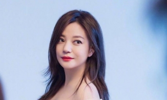 Bất chấp ồn ào cặp trai trẻ, Triệu Vy vẫn lọt top 'nữ hoàng bất động sản' 