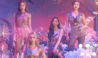 Vừa mới ra mắt, Aespa đã bị so sánh với hai đàn chị TWICE và BLACKPINK