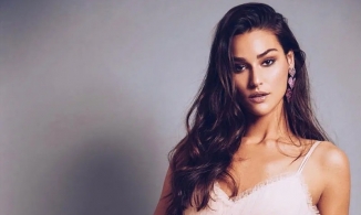 Cận cảnh chân dung tuyệt mĩ của Hoa hậu Trái Đất 2020