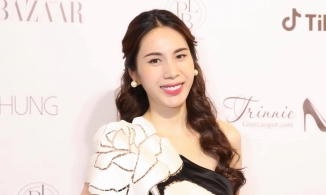 Chùm ảnh mới của Thủy Tiên gây hoang mang