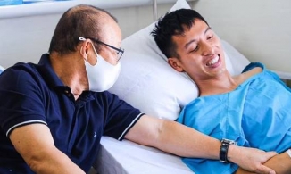 Cách hành xử của thầy Park với chấn thương của Hùng Dũng được báo Hàn ca ngợi