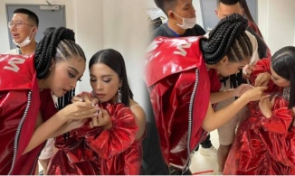 Kiều Loan làm nail cho Tiểu Vy trước giờ G Concert Rap Việt