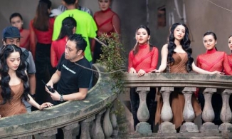 Không chỉ vắng mặt tại họp báo, cả nhạc phim và vai diễn của Chi Pu đều 'bay màu' trong 'Thiên thần hộ mệnh'