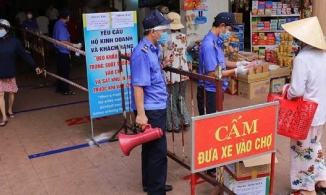 Đà Nẵng phát 'tem phiếu' cho người dân đi chợ