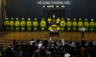 Thúy Hạnh, Nam Trung bày tỏ sự tiếc nuối khi không thể dự đám tang Hoa hậu Thu Thủy