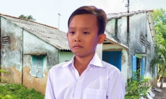 Người thân tiết lộ bố mẹ Hồ Văn Cường khổ hơn người phụ hồ, không có tiền để sửa nhà ở quê