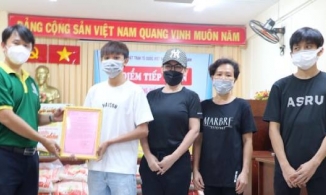 Lộ ảnh Phi Nhung xuất hiện cùng Hồ Văn Cường giữa lùm xùm trả tiền