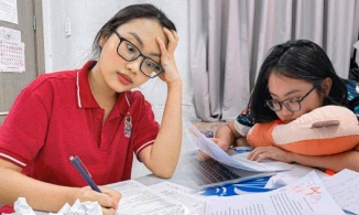 Phương Mỹ Chi khoe điểm thi THPT Quốc gia với thành tích đáng gờm