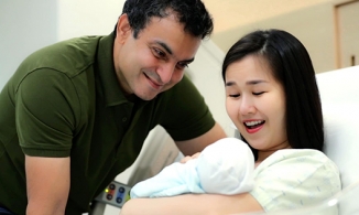 Ông xã Võ Hạ Trâm thay đổi thái độ với vợ kể từ khi có con